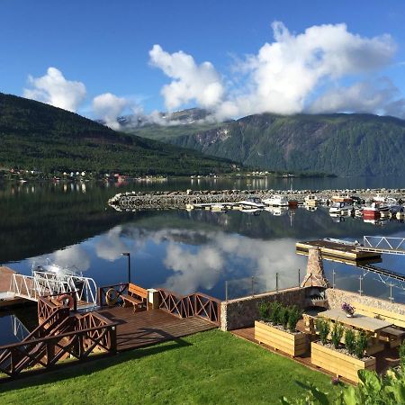 Solstrand Fjord Holiday Eidsvåg エクステリア 写真